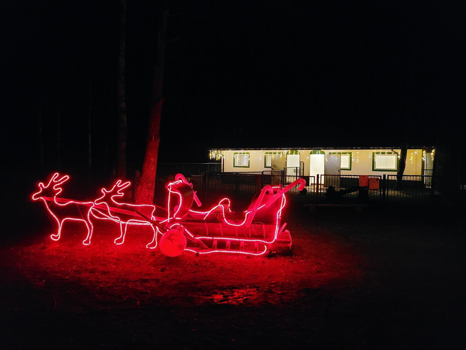 Malutkie Resort ラドムスコ エクステリア 写真